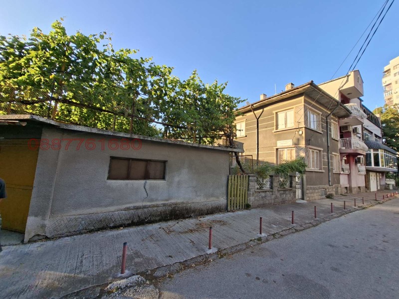 Продава КЪЩА, гр. Силистра, Център