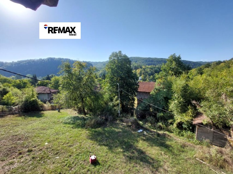 Продава КЪЩА, с. Стоките, област Габрово, снимка 12 - Къщи - 52746164