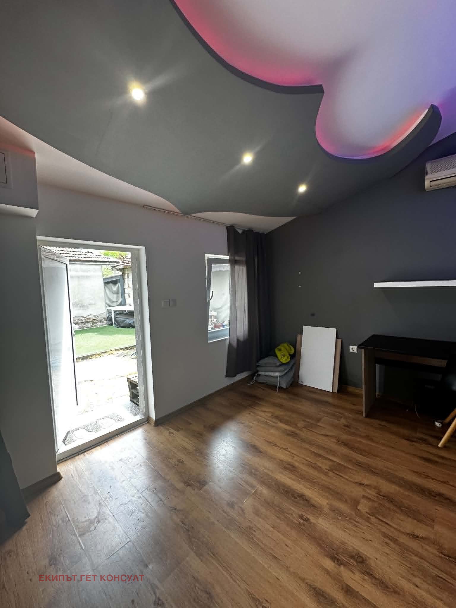 Продава КЪЩА, гр. Варна, Аспарухово, снимка 17 - Къщи - 54502348