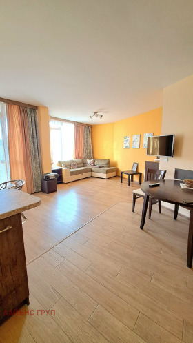 2 bedroom k.k. Sv.Sv. Konstantin i Elena, Varna 5