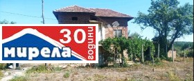 КЪЩА, 120 m2
