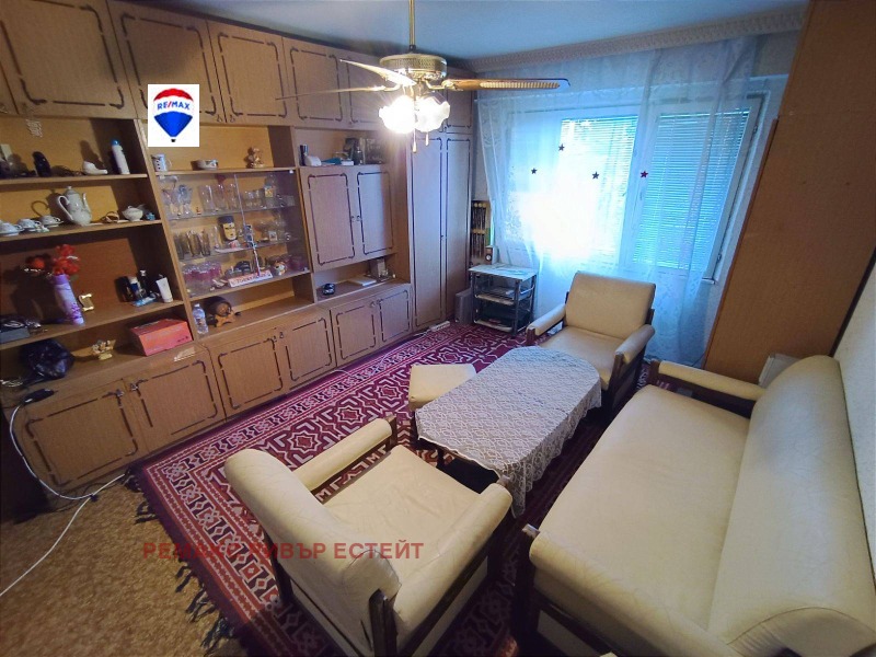 For Sale  1 bedroom Ruse , Druzhba 3 , 62 sq.m | 19807458