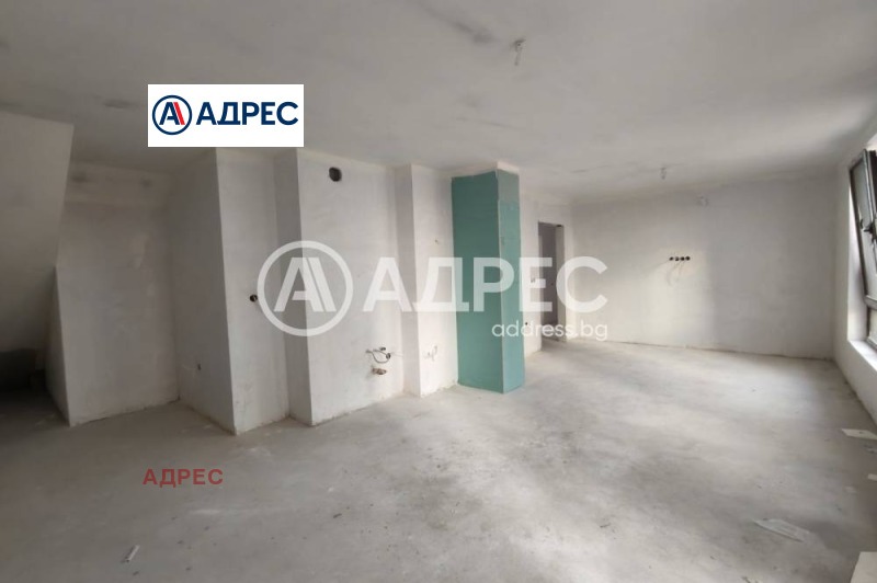 Продава МНОГОСТАЕН, гр. Варна, Лятно кино Тракия, снимка 2 - Апартаменти - 52809897