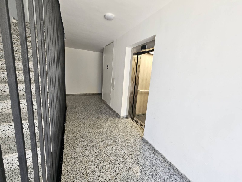 Продава 3-СТАЕН, гр. София, Дружба 2, снимка 12 - Апартаменти - 52620526