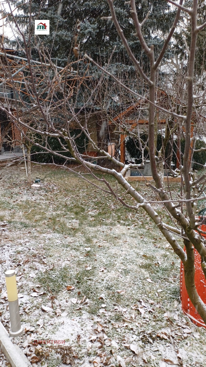 Продава КЪЩА, с. Несла, област София област, снимка 2 - Къщи - 53190740