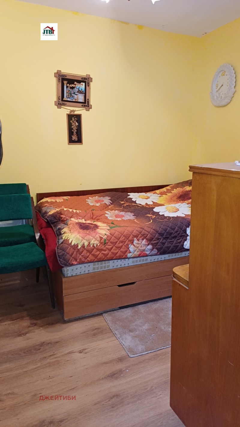 Продава КЪЩА, с. Несла, област София област, снимка 8 - Къщи - 53190740