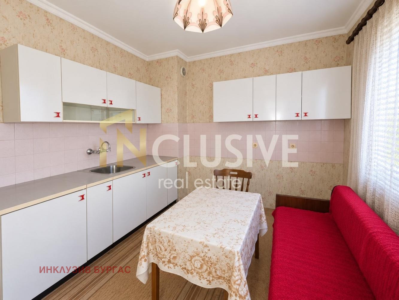 Продава 4-СТАЕН, гр. Бургас, Възраждане
