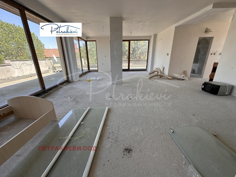 In vendita  2 camere da letto regione Burgas , k.k. Slanchev briag , 200 mq | 94756503 - Immagine [2]