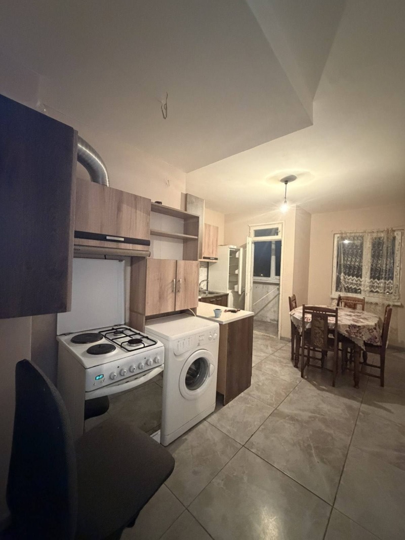 Продава 4-СТАЕН, гр. Стара Загора, Зора