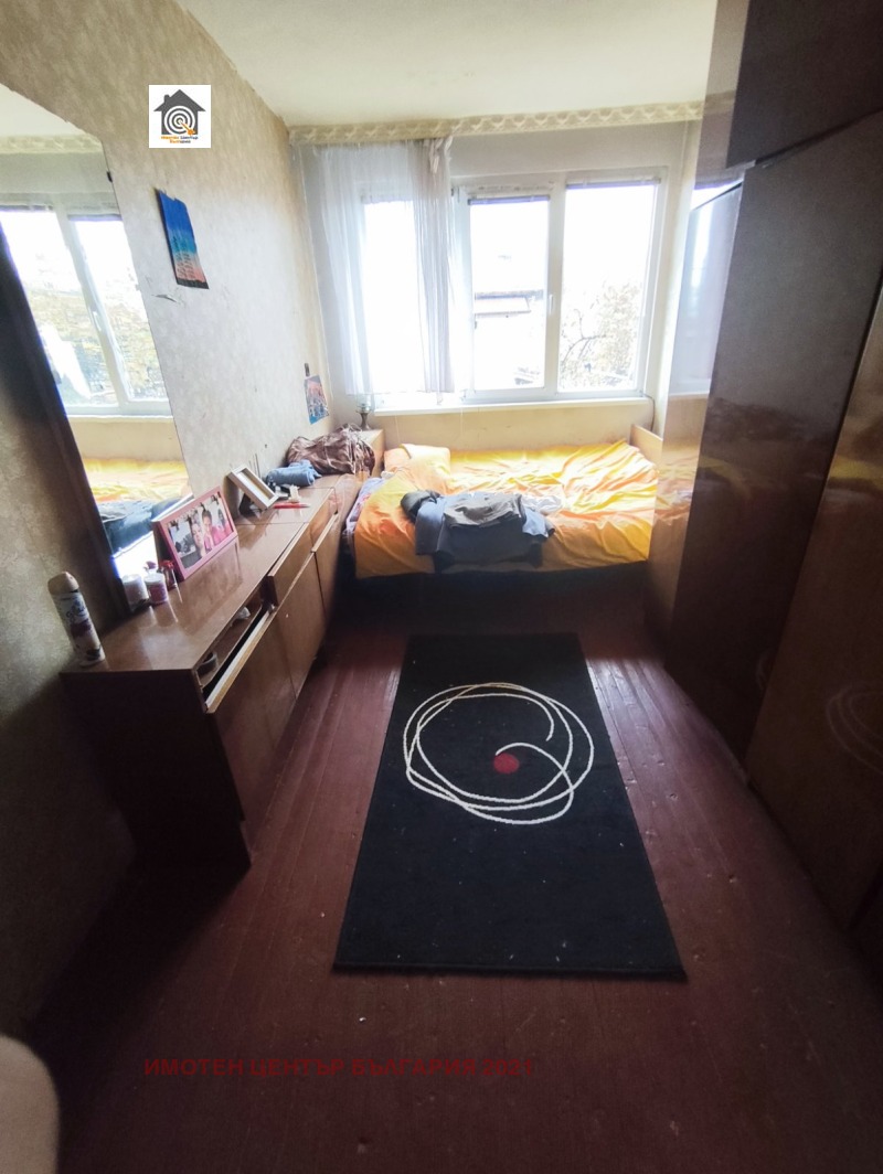 Продава КЪЩА, гр. Перник, Варош, снимка 13 - Къщи - 52375907