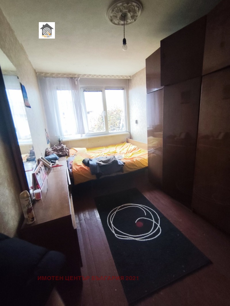 Продава КЪЩА, гр. Перник, Варош, снимка 12 - Къщи - 52375907