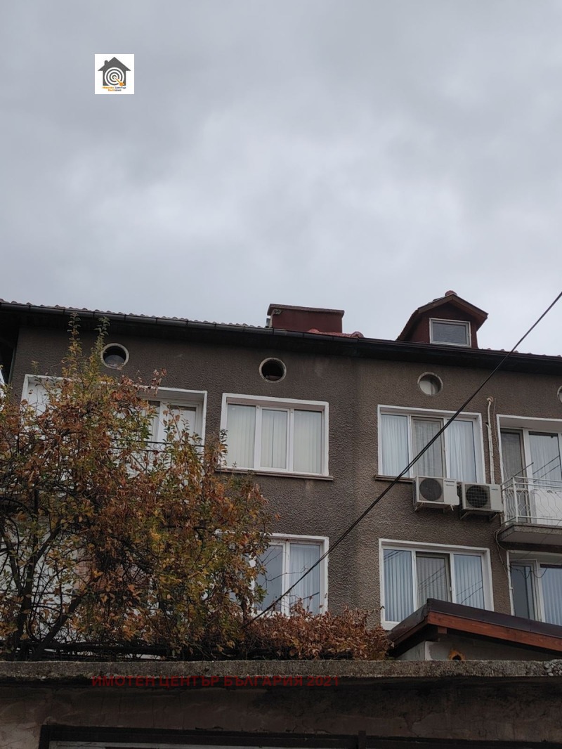 Продава КЪЩА, гр. Перник, Варош, снимка 4 - Къщи - 52375907