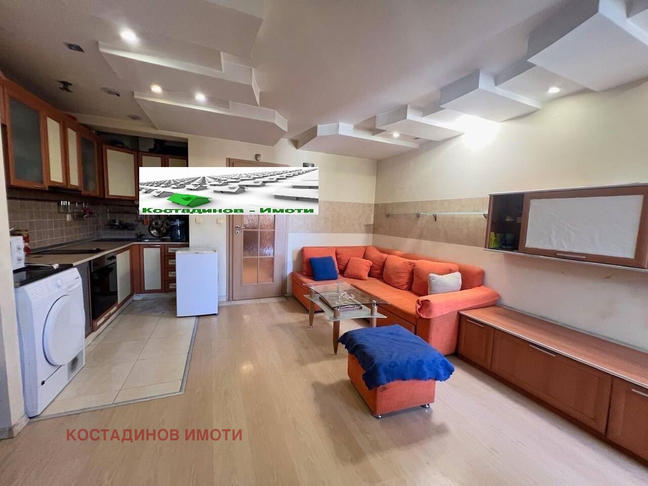 Продава 3-СТАЕН, гр. Пловдив, Център