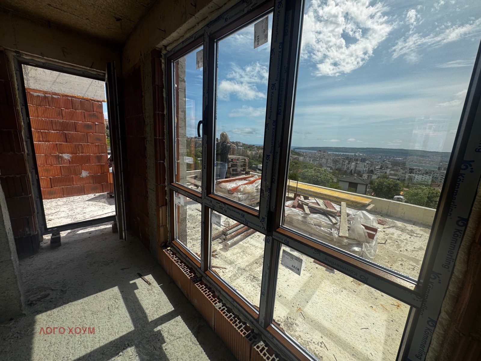 Продава КЪЩА, гр. Варна, м-т Сълзица, снимка 3 - Къщи - 54634074