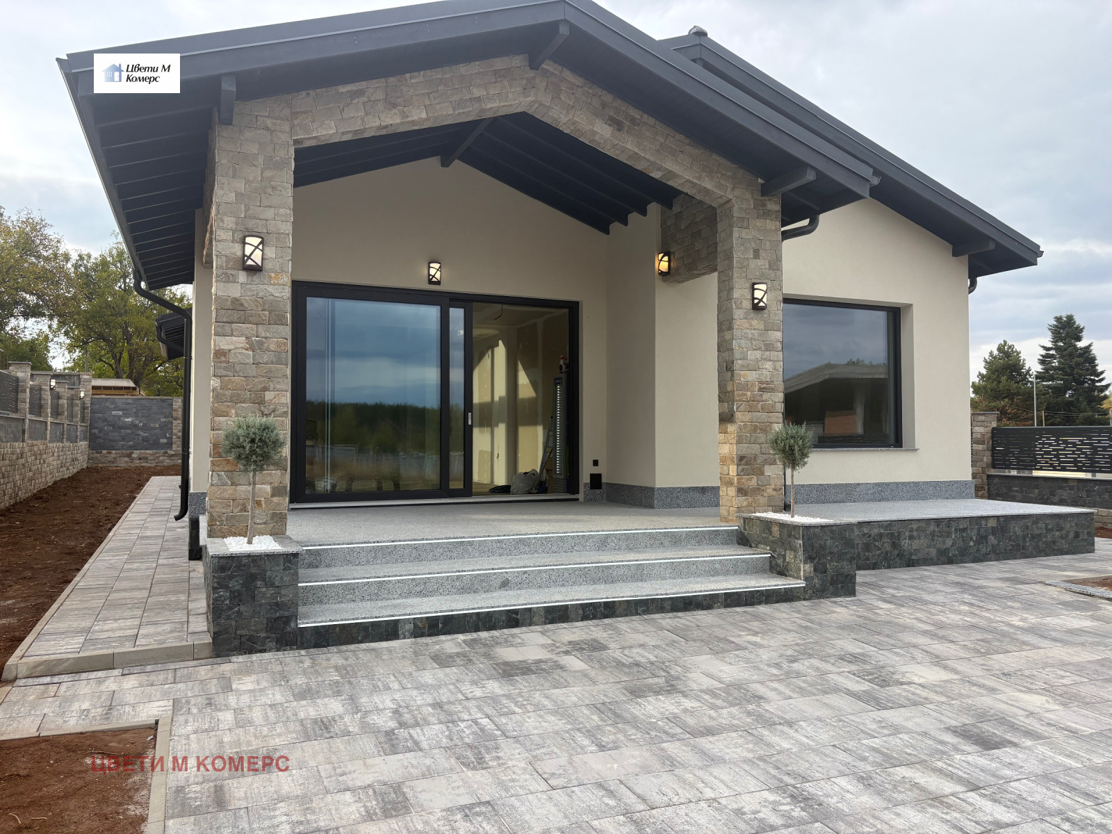 Продава КЪЩА, гр. Враца, Медковец, снимка 2 - Къщи - 56320250