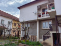 Продава ЕТАЖ ОТ КЪЩА, гр. Враца, Център, снимка 2