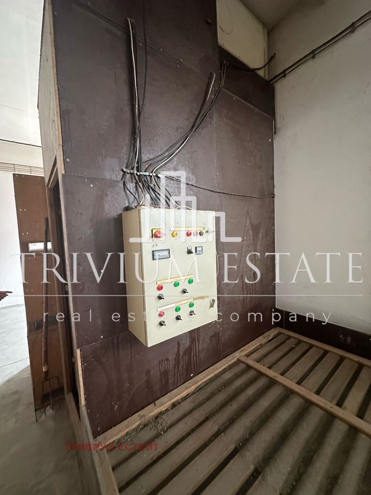 Продава ПРОМ. ПОМЕЩЕНИЕ | Imot.bg — изображение 12