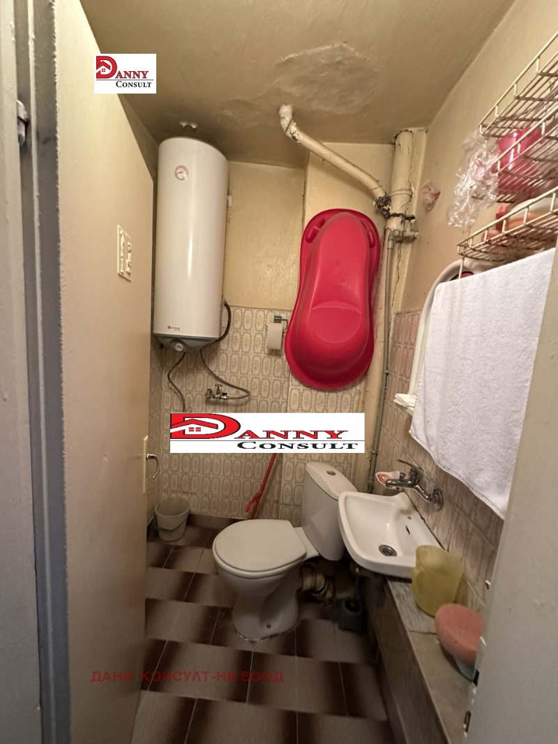 Продава 2-СТАЕН, гр. Велико Търново, Стара част, снимка 13 - Апартаменти - 52625097