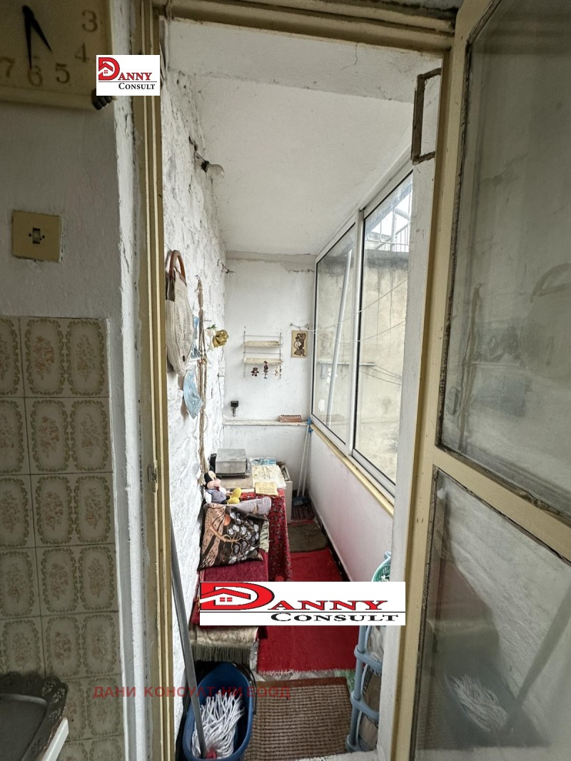 Продава 2-СТАЕН, гр. Велико Търново, Стара част, снимка 9 - Апартаменти - 52625097