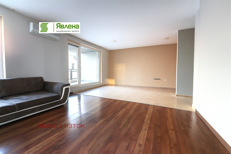 Продава 3-СТАЕН, гр. София, Полигона, снимка 2 - Апартаменти - 53778082