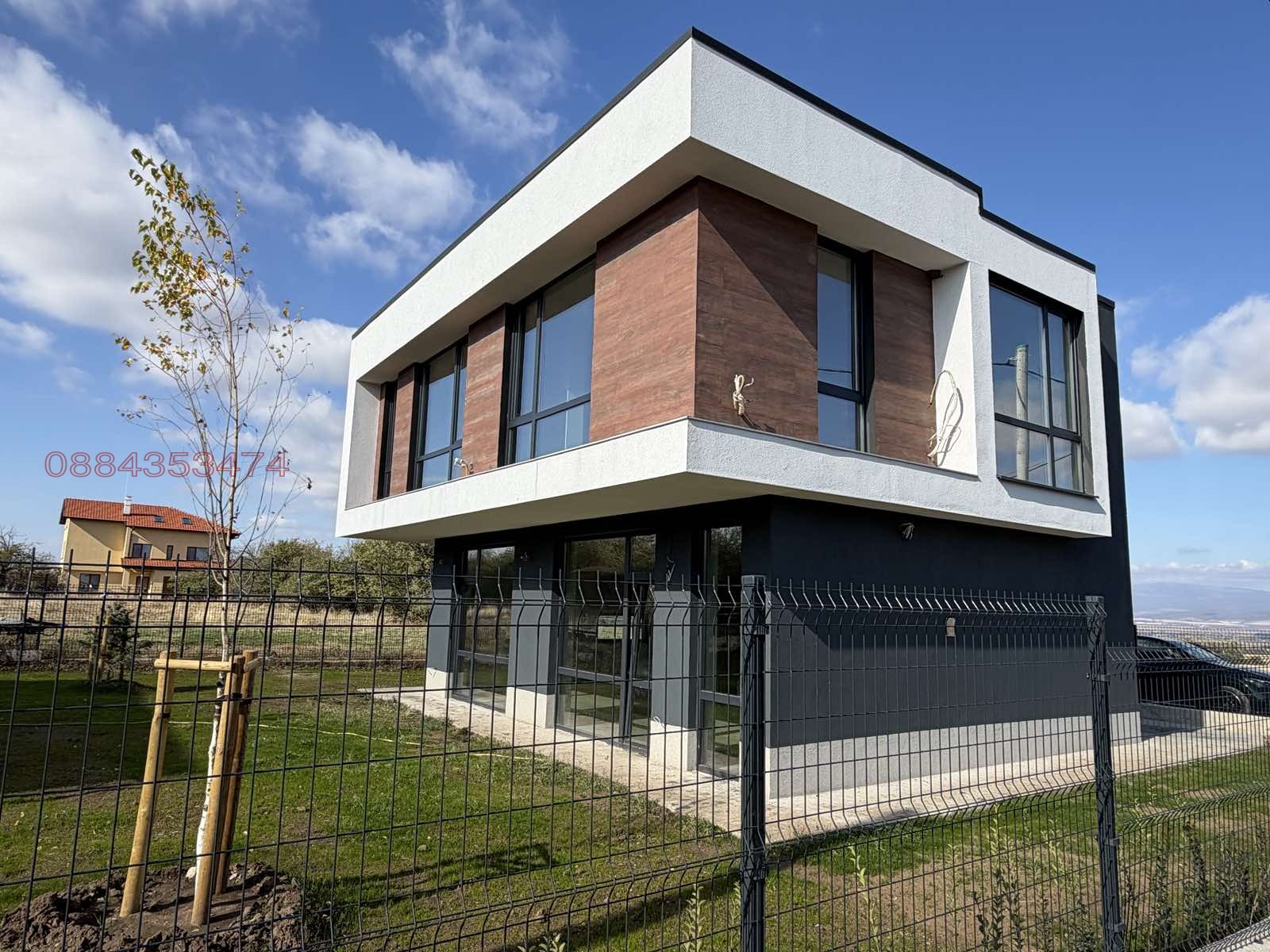 Продава КЪЩА, с. Нови хан, област София област