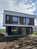 Продава КЪЩА, с. Нови хан, област София област, снимка 2