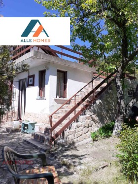 Hus Makotsevo, region Sofia 3