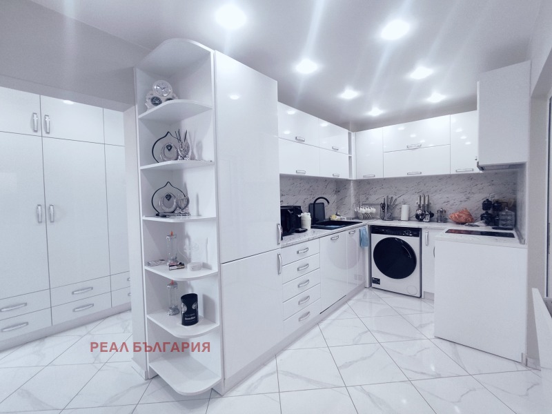 Продаја  1 спаваћа соба Русе , Дружба 3 , 50 м2 | 88541558