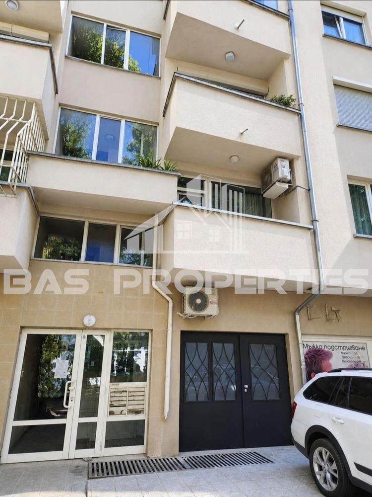 Продава ОФИС, гр. София, Стрелбище, снимка 2 - Офиси - 55802296