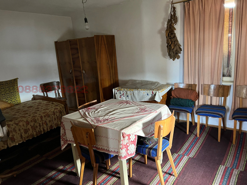 Продава КЪЩА, с. Дерманци, област Ловеч, снимка 12 - Къщи - 52778957