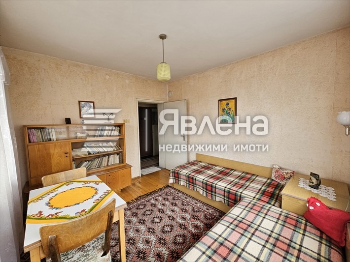 Продава КЪЩА, гр. Перник, Клепало, снимка 8 - Къщи - 47514064