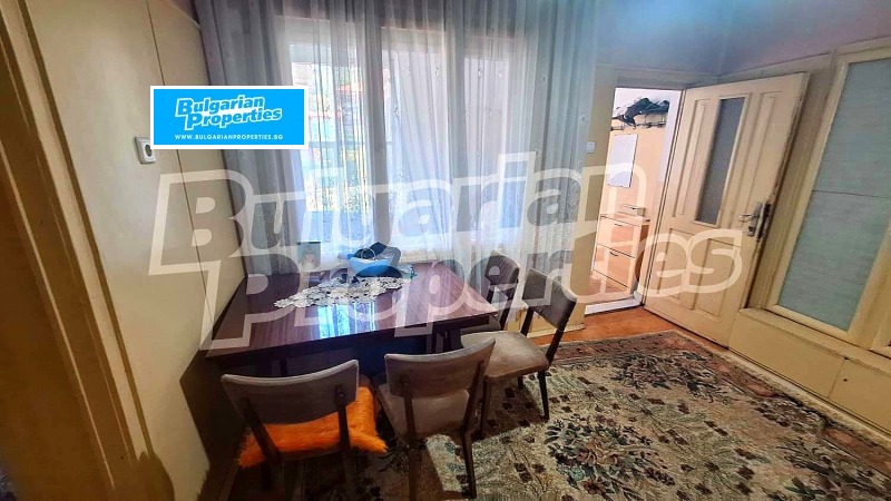 Продава КЪЩА, гр. Асеновград, област Пловдив, снимка 2 - Къщи - 52487072