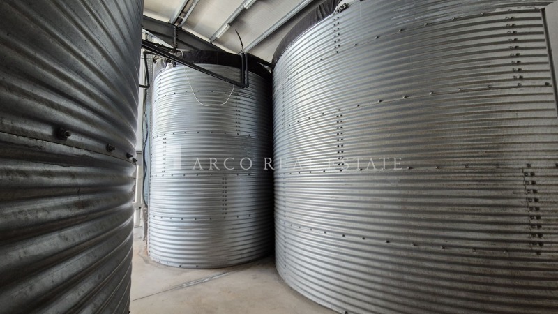 Продава БИЗНЕС ИМОТ, гр. Радомир, област Перник, снимка 10 - Други - 52636591