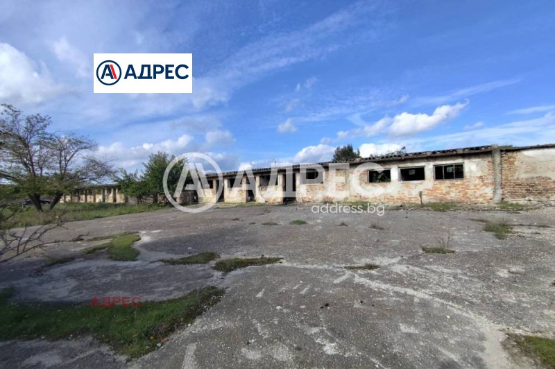 Продава ПРОМ. ПОМЕЩЕНИЕ, с. Водица, област Варна, снимка 7 - Производствени сгради - 53467283