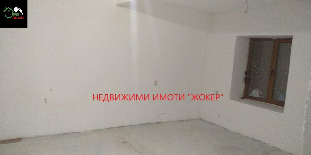 Продава КЪЩА, с. Балван, област Велико Търново, снимка 10 - Къщи - 55189180