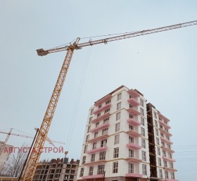 1 спаваћа соба Лјулин 5, Софија 1