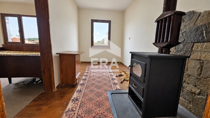 Продава КЪЩА, гр. Омуртаг, област Търговище, снимка 14 - Къщи - 56734030