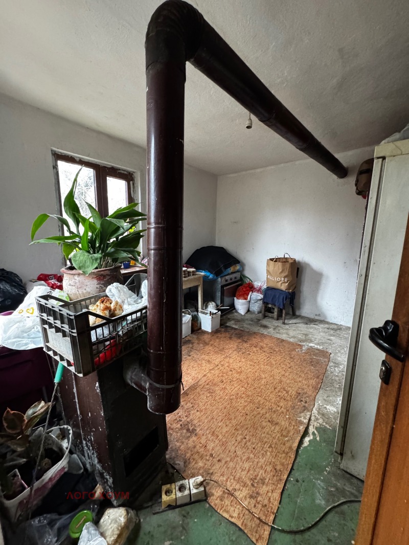 Продава ВИЛА, гр. Варна, м-т Боровец - юг, снимка 3 - Вили - 53235720