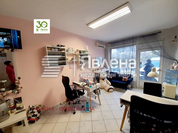 Na prodej  Prodejna Varna , stadion Spartaku , 50 m2 | 17928213 - obraz [2]