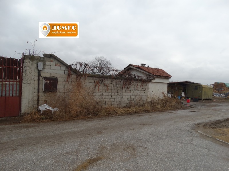 For Sale  Industrial building Pazardzhik , Promishlena zona - Iztok , 850 sq.m | 71260358 - image [3]