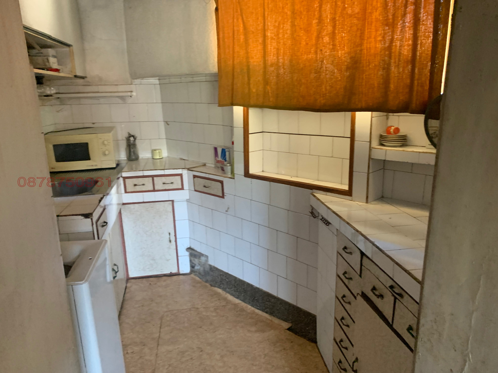 Продава КЪЩА, с. Гумощник, област Ловеч, снимка 13 - Къщи - 54901595