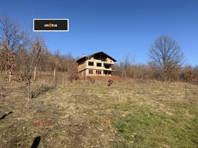 Продава КЪЩА в област Ловеч, с. Голяма Желязна - 172 кв.м / 102 300 € » 200 081.41 лв., ИМОТИА