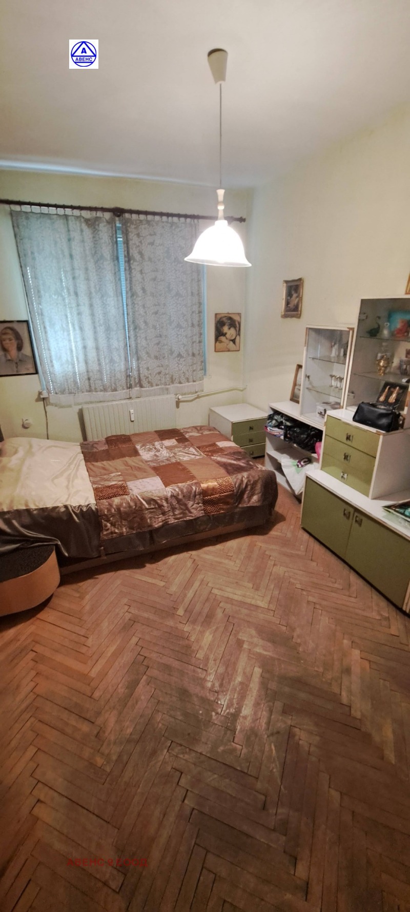 Продава  2-стаен град Плевен , Широк център , 70 кв.м | 40462566