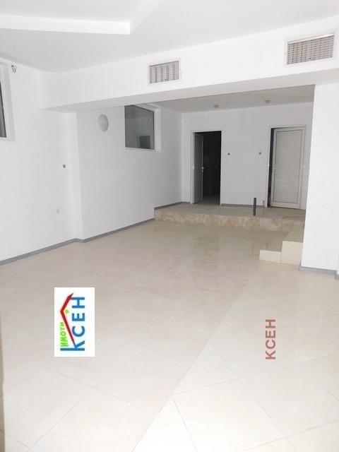 Продава МАГАЗИН, гр. Търговище, Център, снимка 4 - Магазини - 53123348