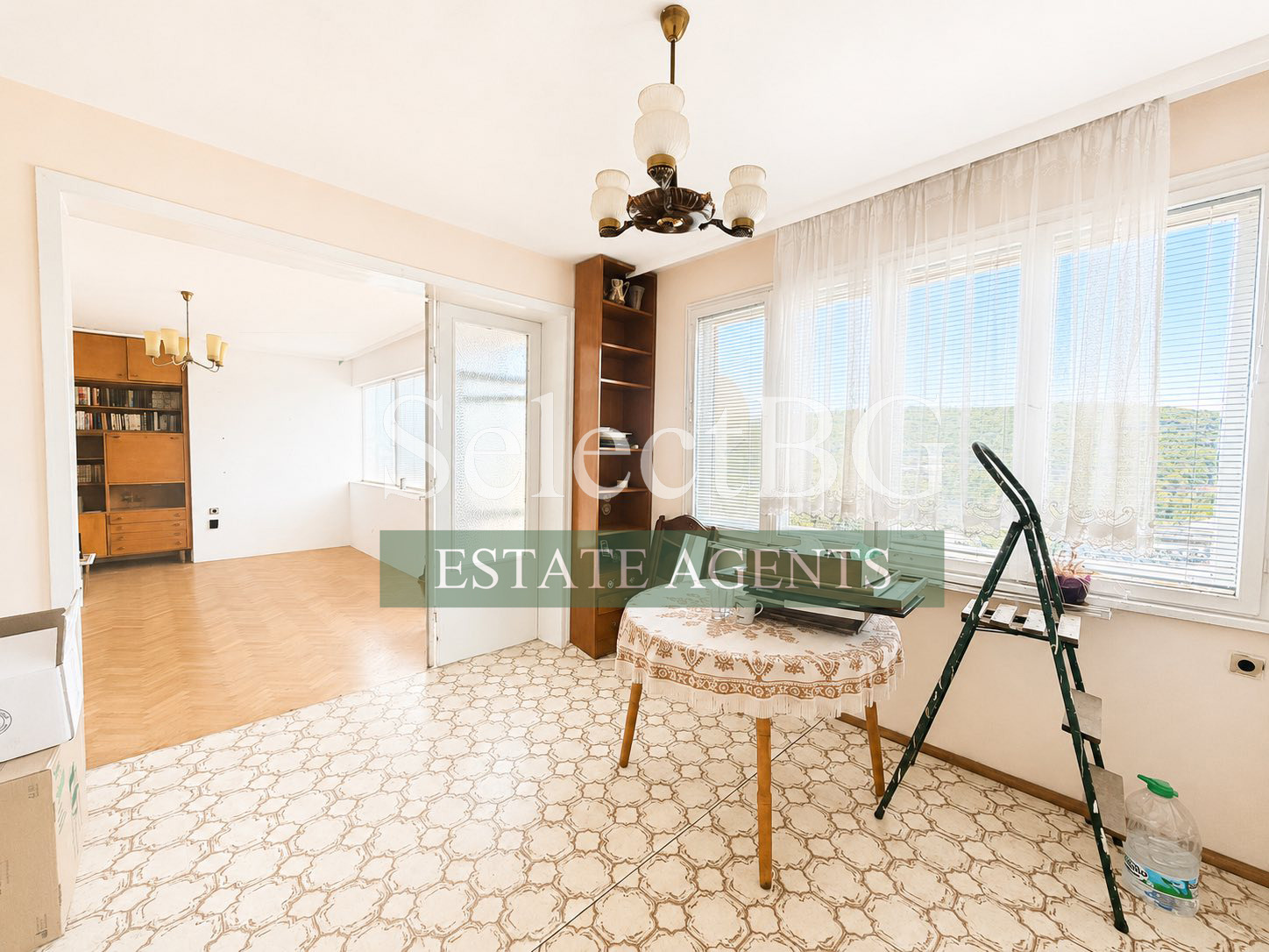 Продава 3-СТАЕН, гр. Велико Търново, Център, снимка 3 - Апартаменти - 54441952