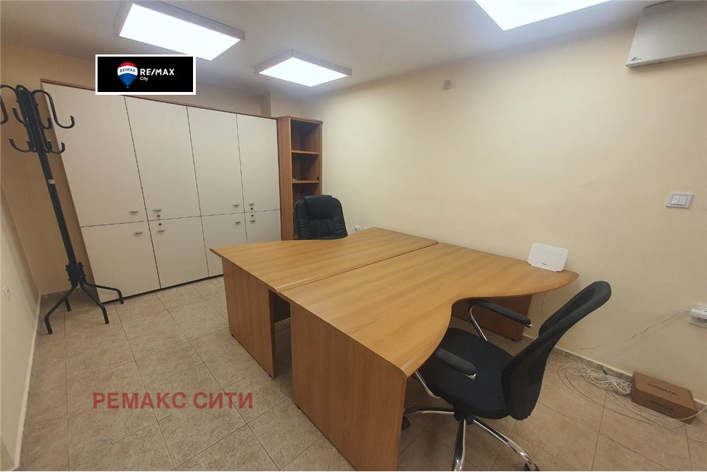 Продава ОФИС, гр. София, Оборище
