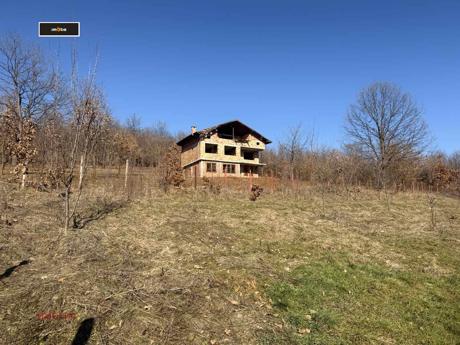 Продава КЪЩА, с. Голяма Желязна, област Ловеч