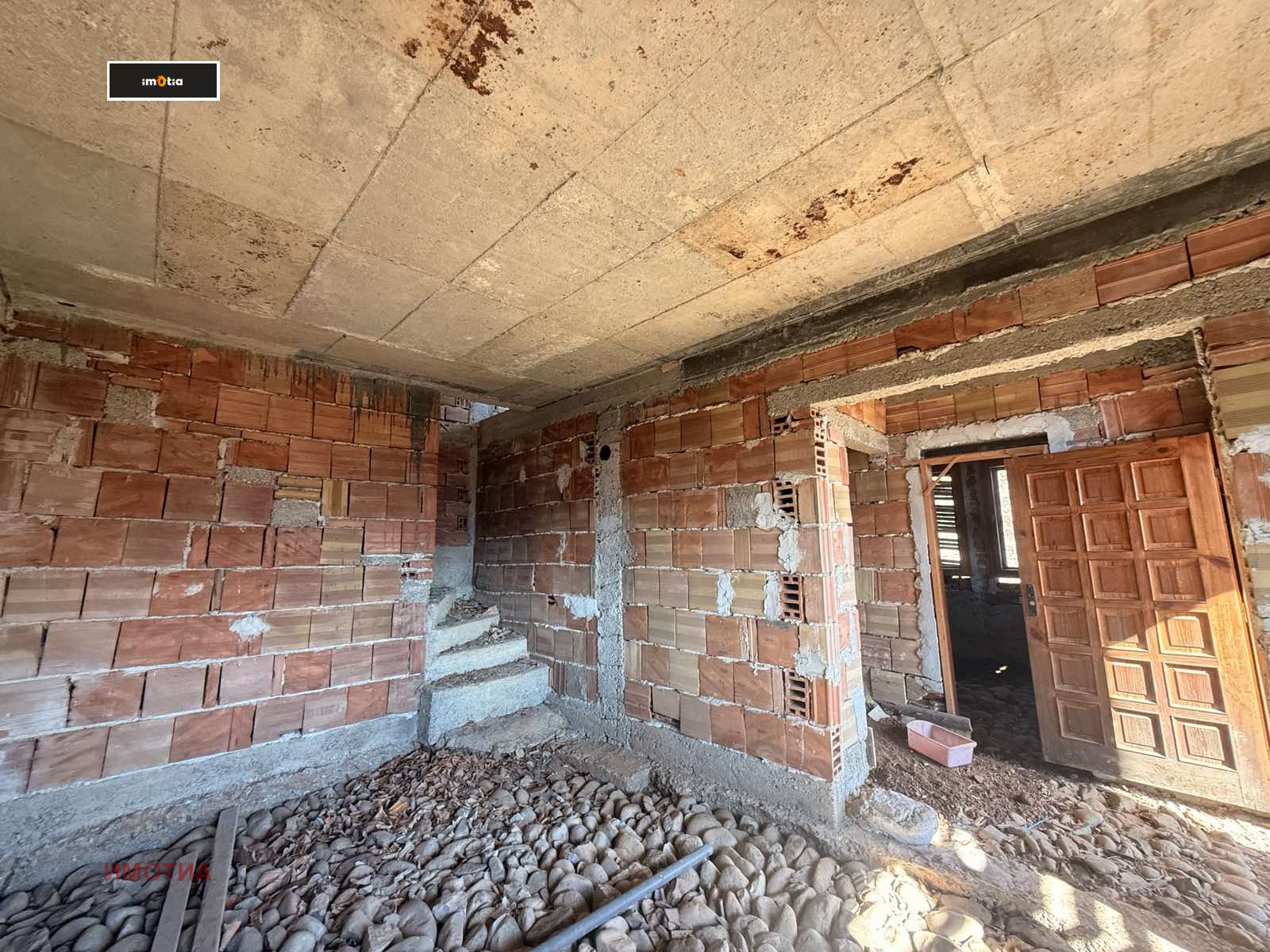 Продава КЪЩА, с. Голяма Желязна, област Ловеч, снимка 6 - Къщи - 53719523