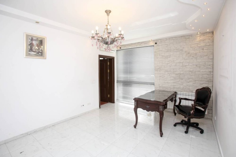 For Sale  2 bedroom Sofia , Studentski grad , 152 sq.m | 33969314 - image [10]