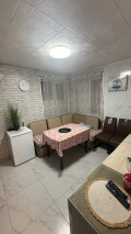 Продава ЕТАЖ ОТ КЪЩА, гр. Враца, Младост, снимка 2